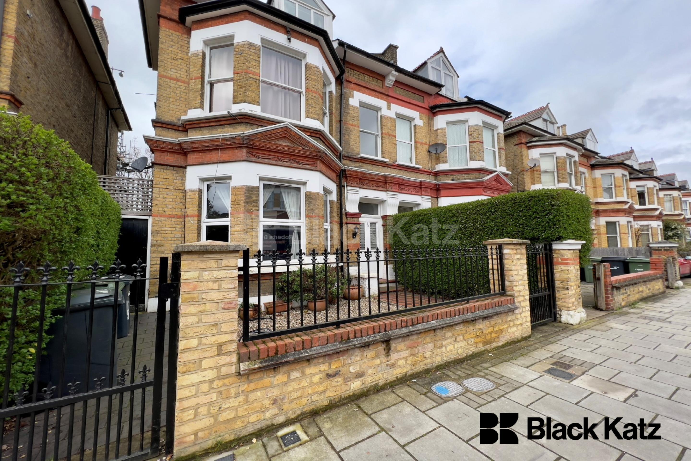 Marring Period charm with contemporary living Tierney Road, Streatham Hill/Clapham Park SW2